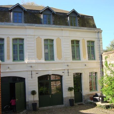 La Cour Des Carmes Bed and Breakfast Arras Eksteriør billede
